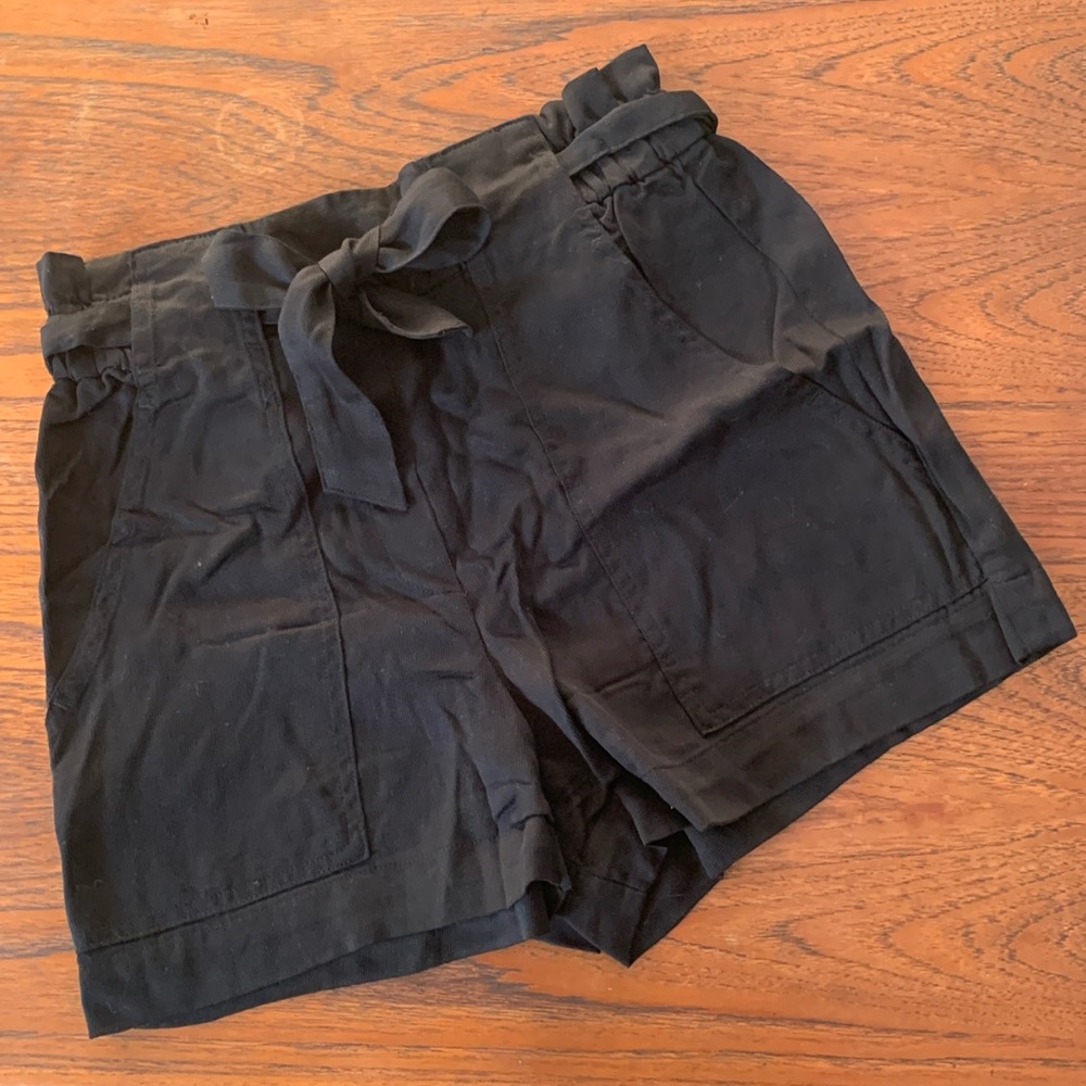 H&M Paperbag Shorts